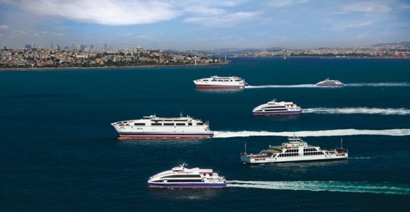 İstanbul'da Deniz Otobüsü ve Feribot Seferleri Durduruldu