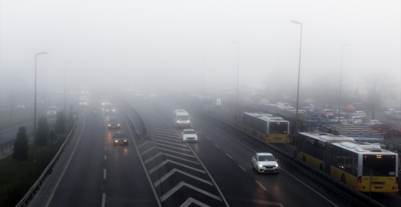İstanbul'da Yoğun Sis Etkili Oluyor