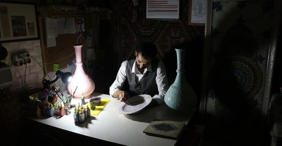 Karanlıkta 8 Saat Işık Vere Çiniler