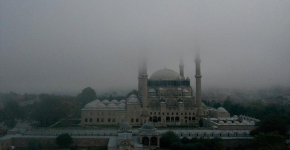 Sis İçerisinde Kalan Selimiye Bir Başka Güzel