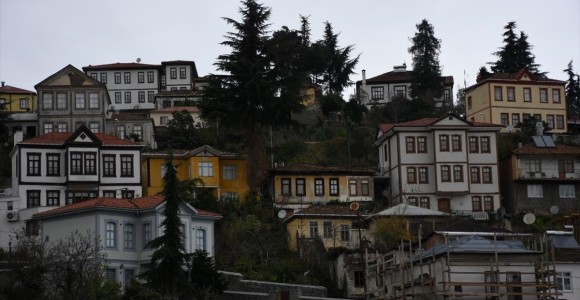 Trabzon'da Tarihi Ortamahalle Teleferikle De Gezilecek