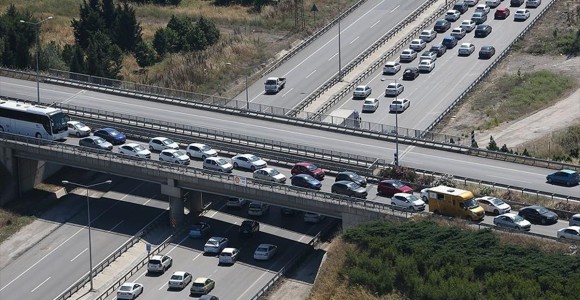 Trafikteki Taşıt Sayısı 631 Bin Arttı
