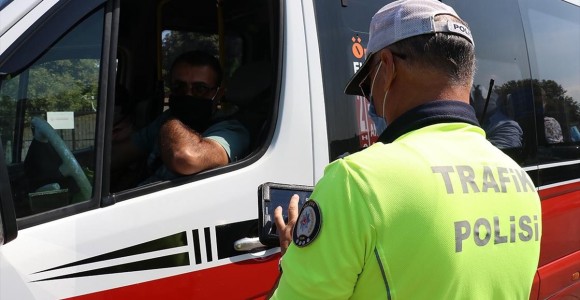 Türkiye Genelinde Yarın Kapsamlı Koronavirüs Tedbirleri Denetimi Yapılacak