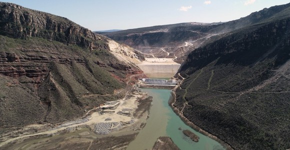 Türkiye'nin İkinci Büyük Sulama Barajı Hızla Yükseliyor