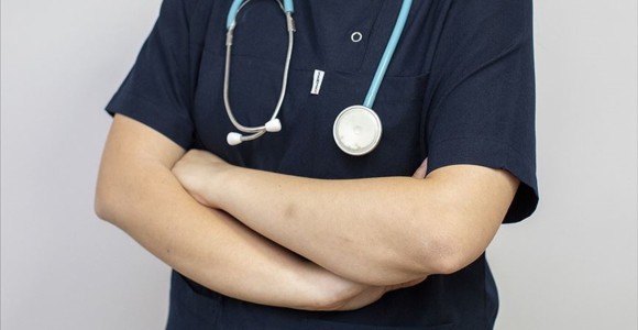 YÖK'ten Salgın Sürecinde Doktor Adaylarının Mezuniyetlerini Kolaylaştıracak Yeni Karar