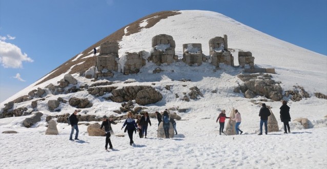 'Dünya Mirası' Nemrut Sezonu Açtı