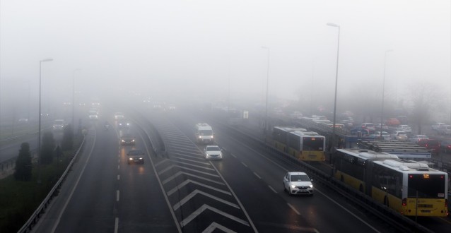 İstanbul'da Yoğun Sis Etkili Oluyor