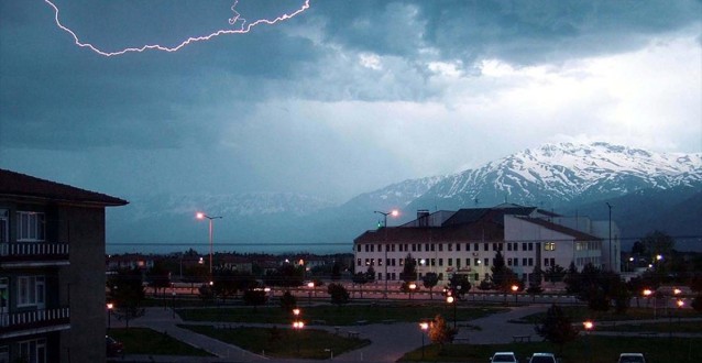 Meteorolojiden 4 İl İçin Gök Gürültülü Sağanak Uyarısı